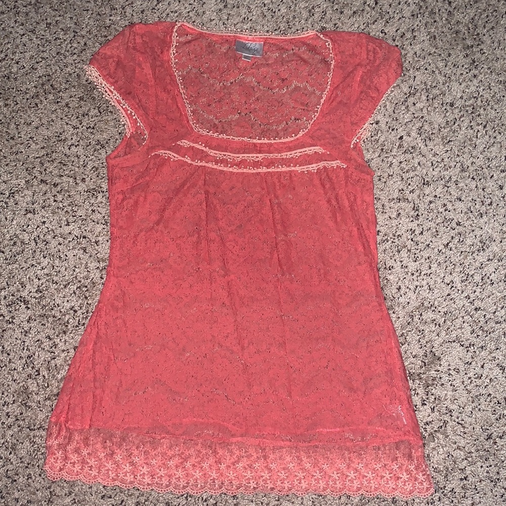 Blouse lace